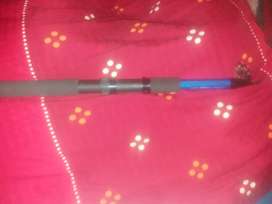 Kołowrotek Strike i wędkę Robinson