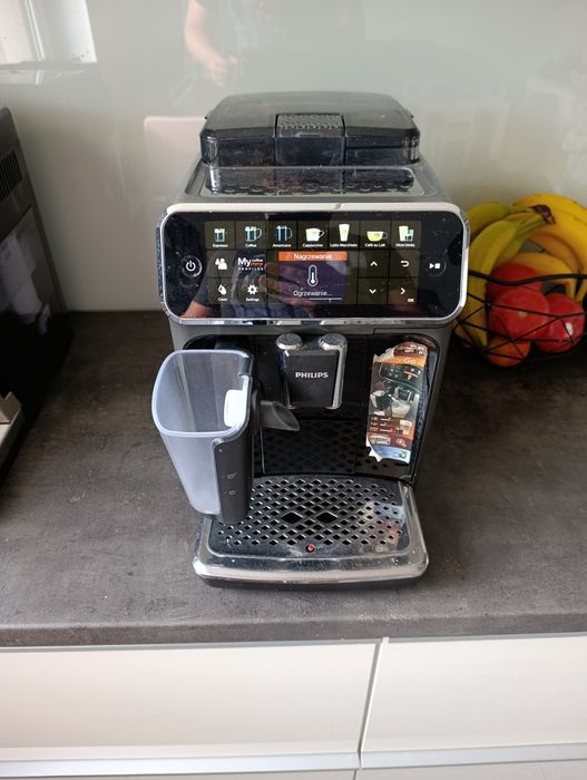 Ekspres do kawy Philips Lattego EP5444