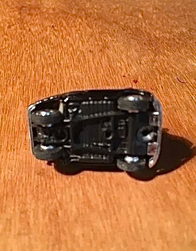 BMW 300 Iseta - escala HO - antigo