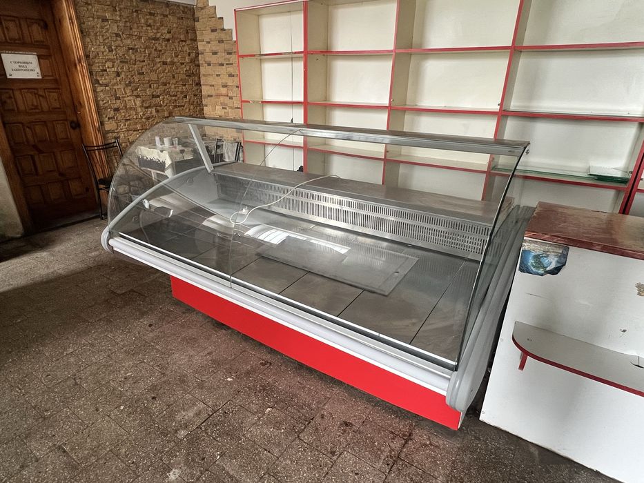 Продається холодильна вітрина