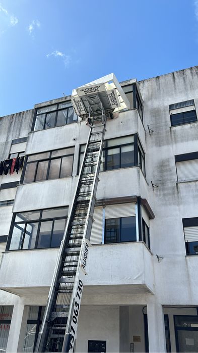 Alugo elevador exterior