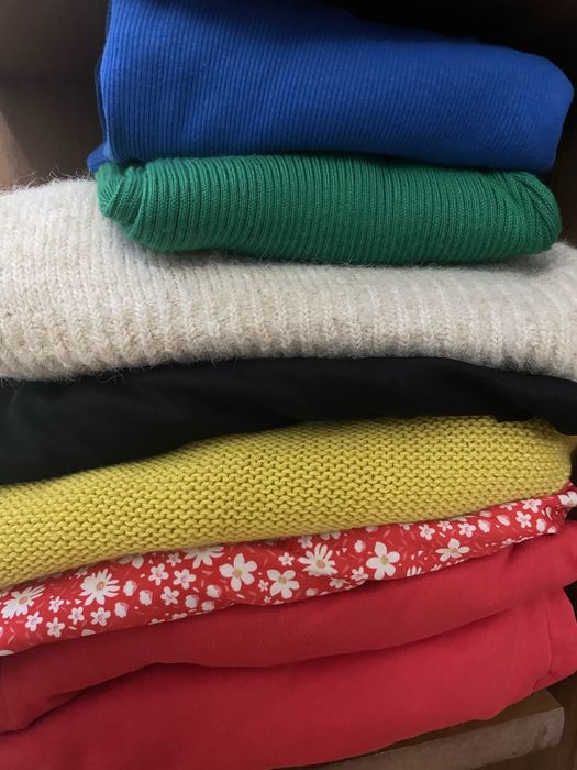 Лот гарного одягу S-M