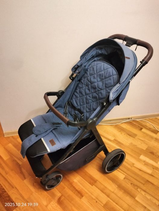 Коляска  Carrello Bravo прогулянкова