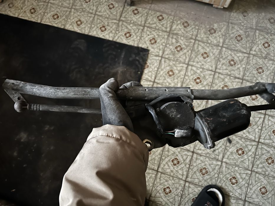 Трапеція фрілендер land rover freelander запчастини