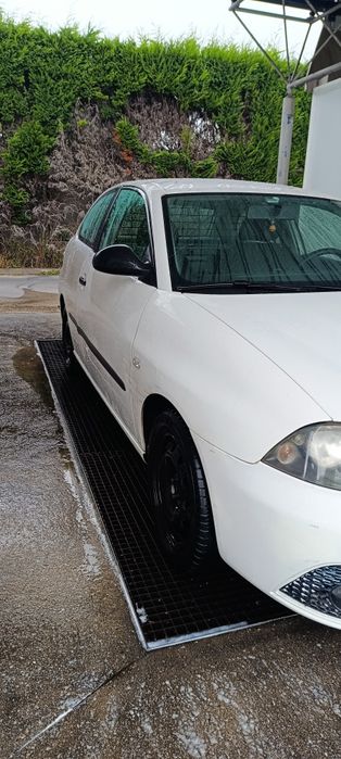 SEAT Ibiza 6l de 2006 comercial