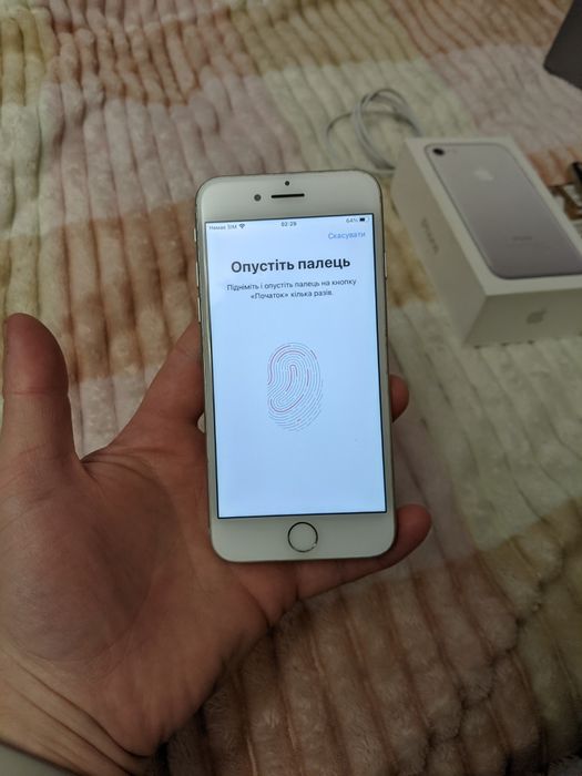 Iphone 7 128gb Neverlock Silver 84% АКБ з Коробкою/Айфон 7 128гб