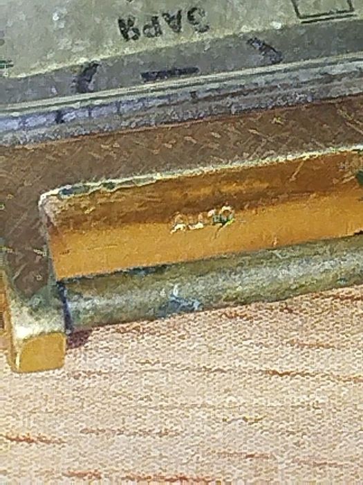 Продам часы заря, позолоченные