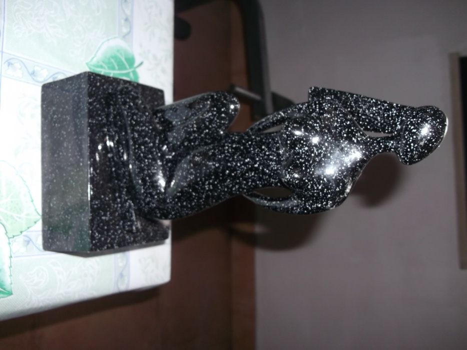 guarda jóias,harmónica,pote etc.