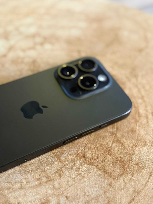 Iphone 15 Pro 128GB *Como Novo*