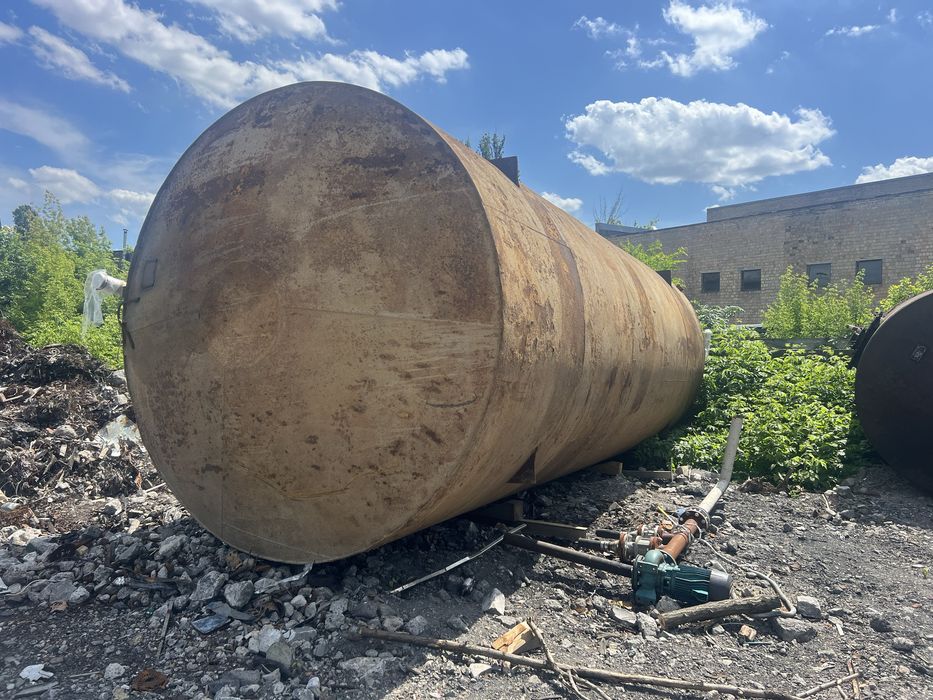 Ємності 50 / 10 куб