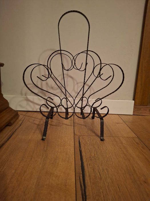 Metalowy gazetnik, stojak na gazety