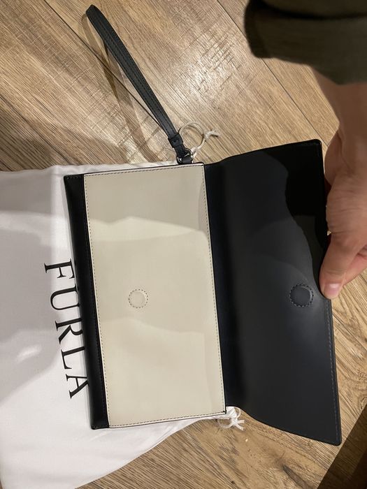 Сумка клатч Furla оригінал, як нова, шкіра