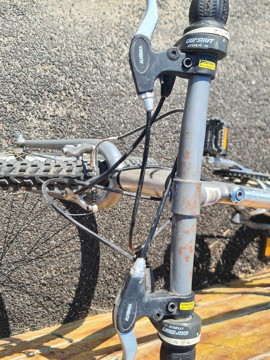 2 bicicletas 150€ roda 26. Separado 80€ cada