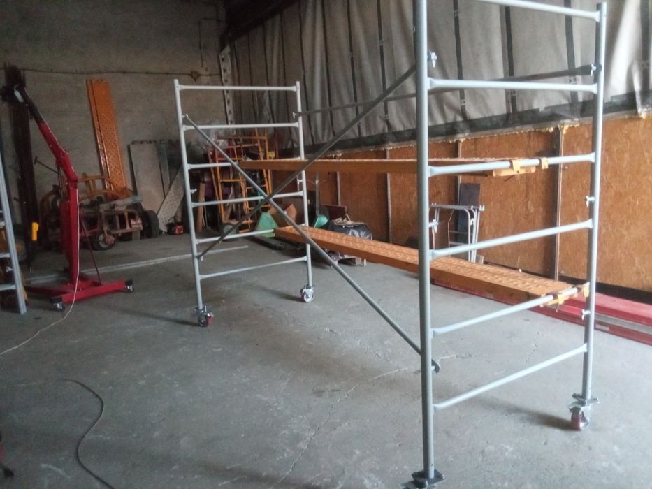 Rusztowanie jezdne do szpachlowania,murowania i żywopłotu