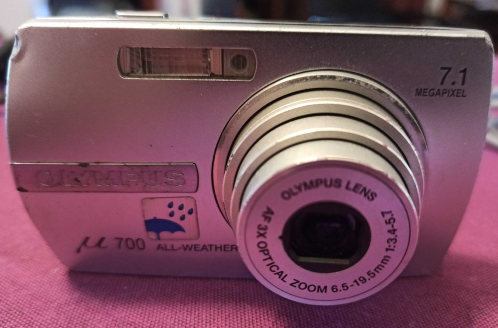 Câmara Fotográfica Olympus