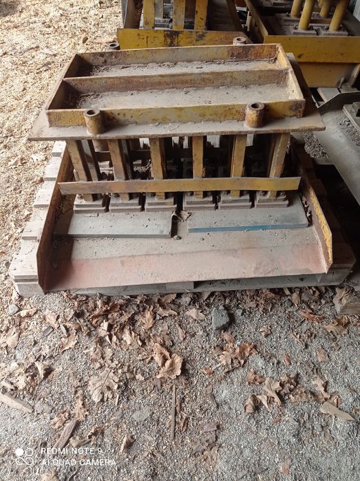 Форма для бруківки.матриця