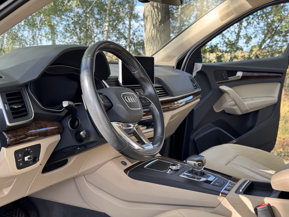 Audi q5 2018 рік
