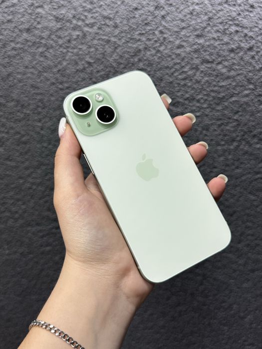 IPHONE 15 256 Green