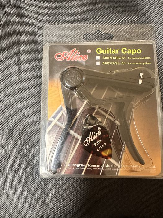 Акустична гітара Yamaha c40