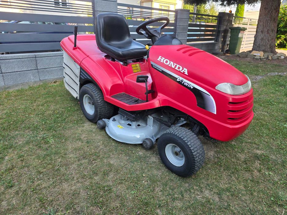 Traktorek kosiarka Honda 2417 kosz hydro