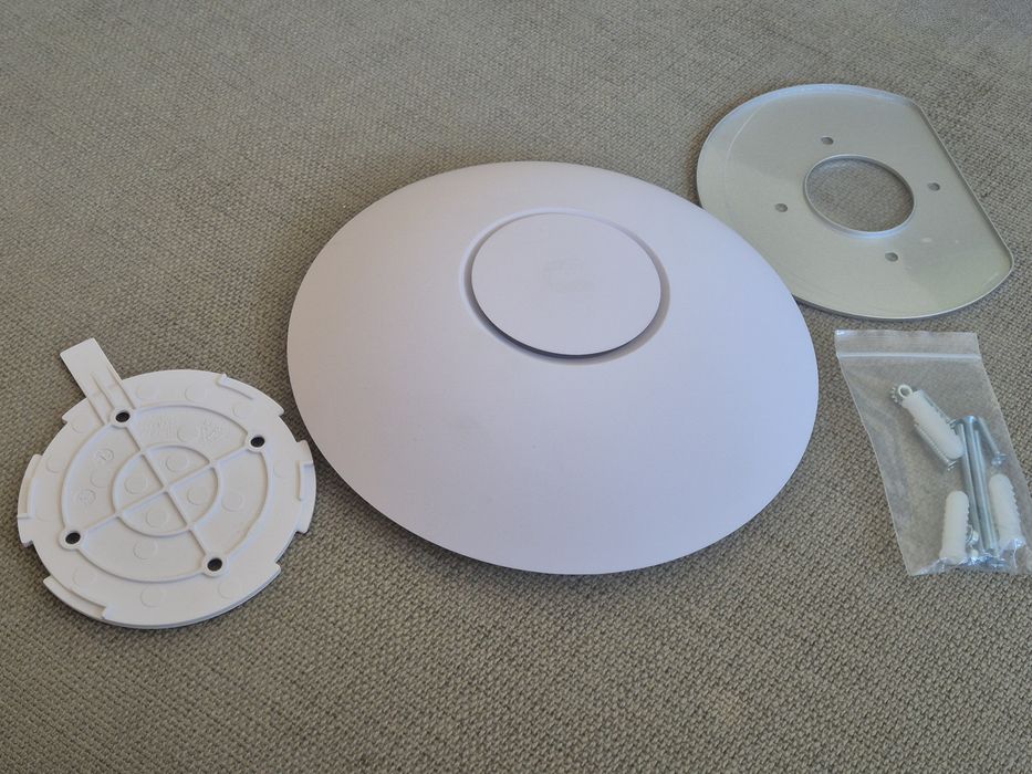 WiFi точки з дальнім радіусом Ubiquiti UniFi 6545A UAP-AC-LR 2/5 ГГц.