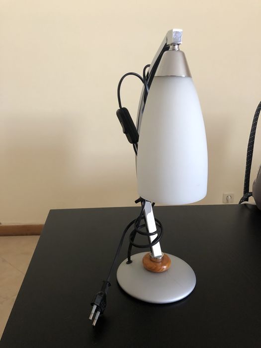 Candeeiro de teto e mesa