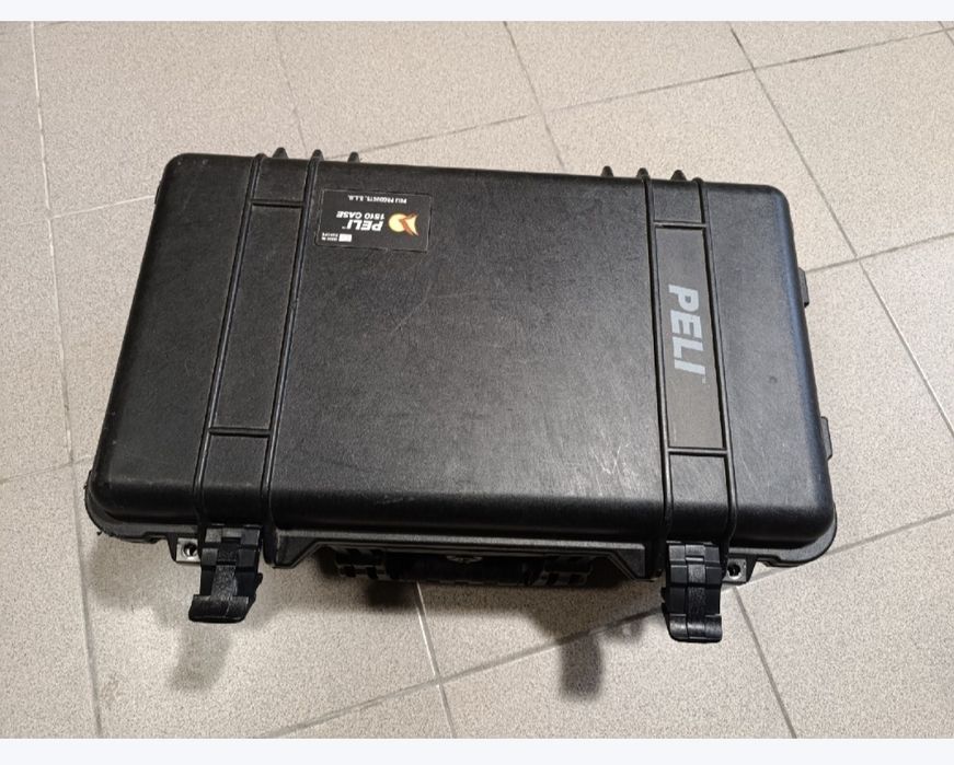 Leki 1510, box dla drona