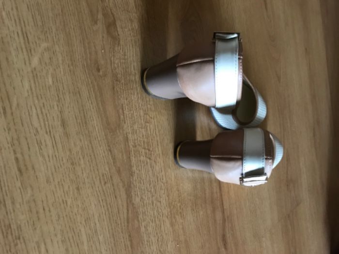 Skórzane czółenka roz. 37