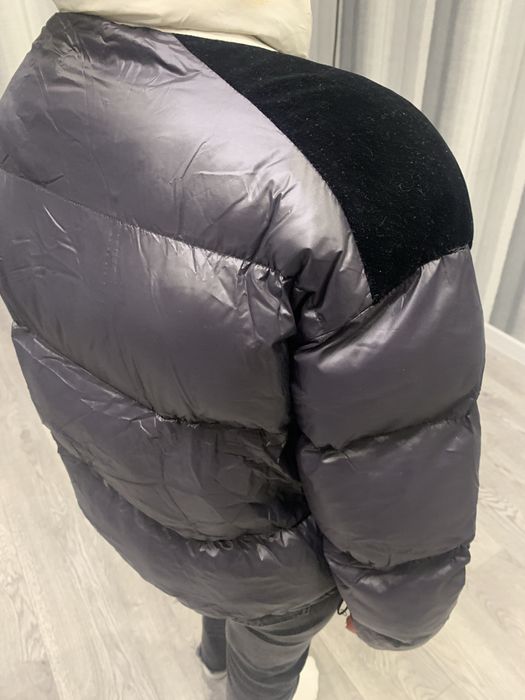 Жіноча куртка MONCLER розмір L