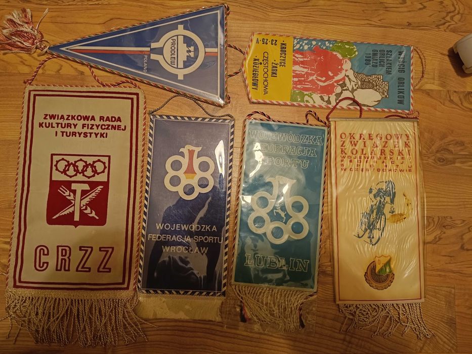 Zastaw proporczyków PRL SUPER CENA