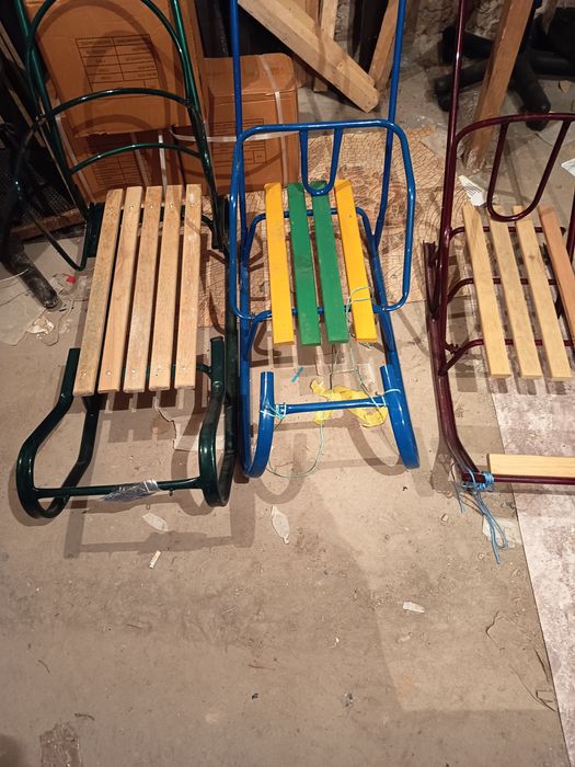 Санки детские новые.