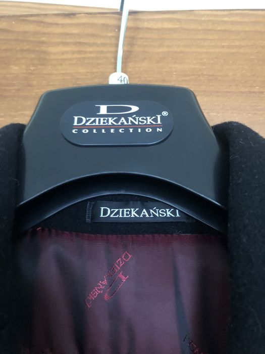 Płaszcz damski DZIEKAńSKi r. 40