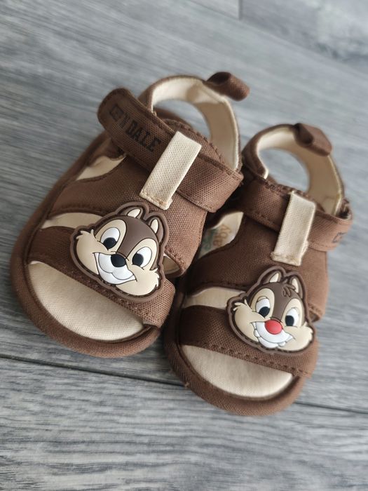 Sandałki niechodki Chip & Dale
