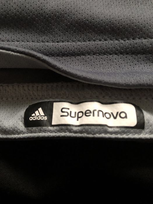Adidas Tshirt Supernova