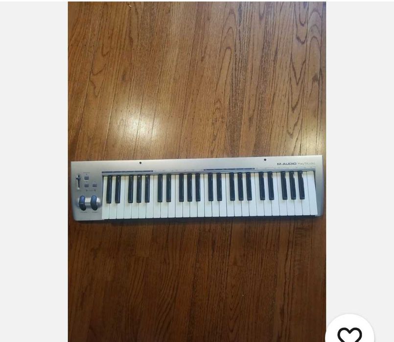 M-Audio KeyStudio Controller447462114371850240