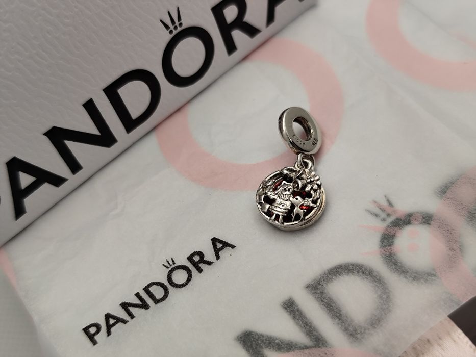 Pendente pai natal da Pandora