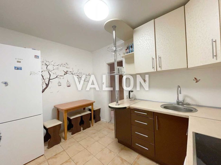 Без % продаж 3 кім. квартири, вул. Срібнокільська 14, Осокорки Позняки