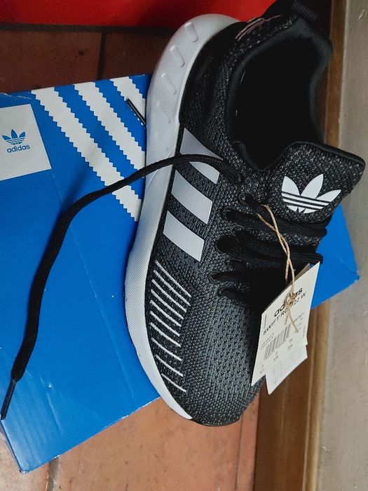 Sapatilhas Adidas Black