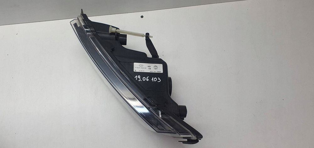 Skoda octavia mk3 halogen lewy 5e0941699e