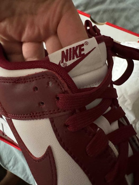 Nike Dunk Low Team Red r. 44.5