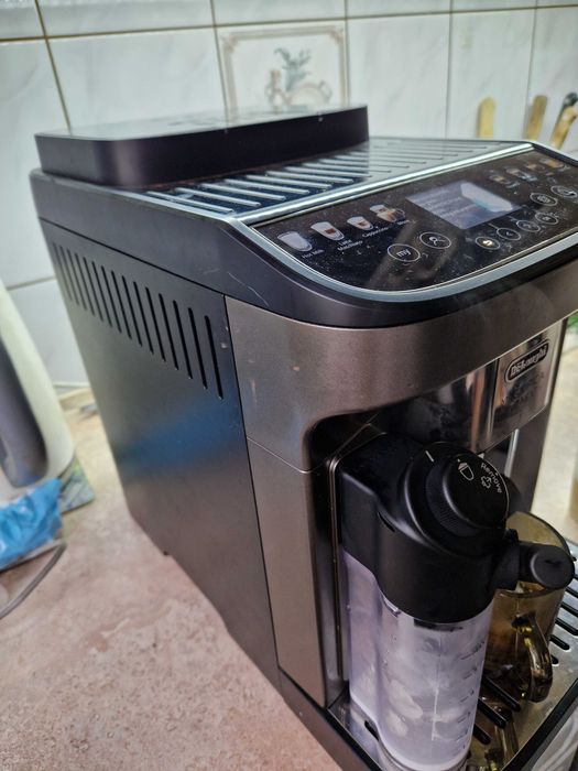 Ekspres delonghi magnifica evo next
