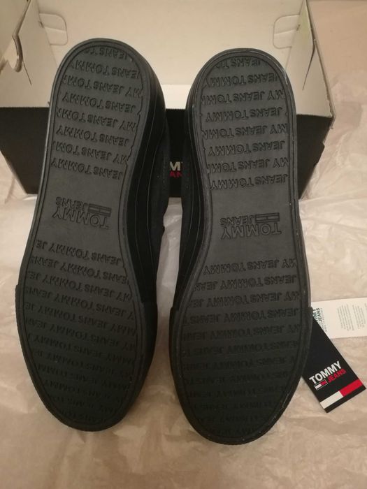 Nowe buty Tommy Hilfiger rozmiar 42 - EM0EM00800 Twilight Navy  UNIKAT