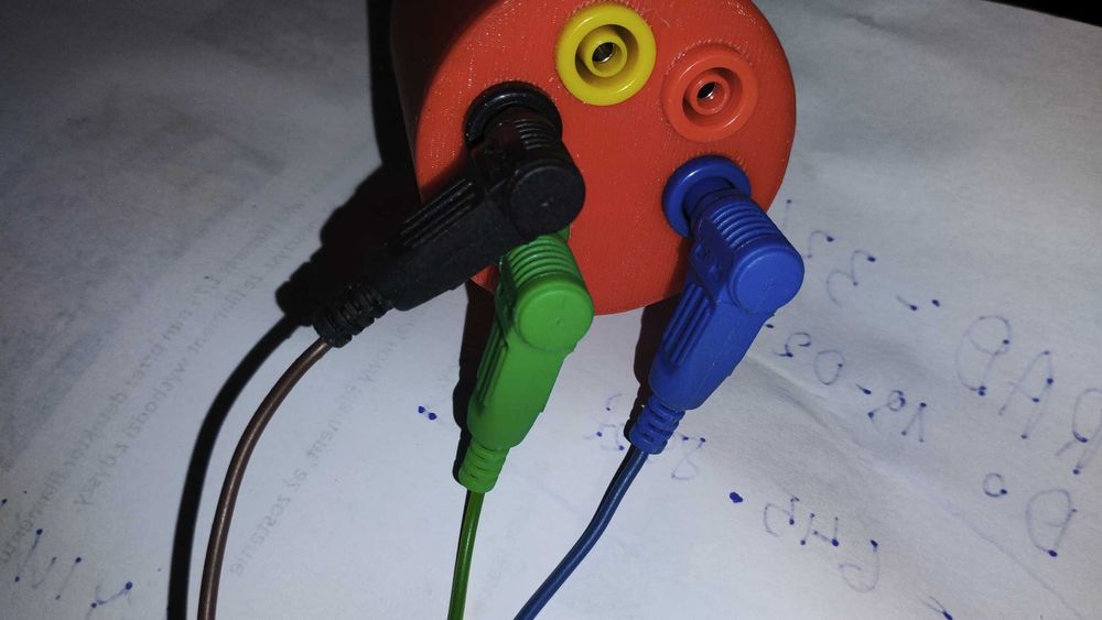 Adapter pomiarowy l1.l2.l3. N.PE 16 A 5 bolców