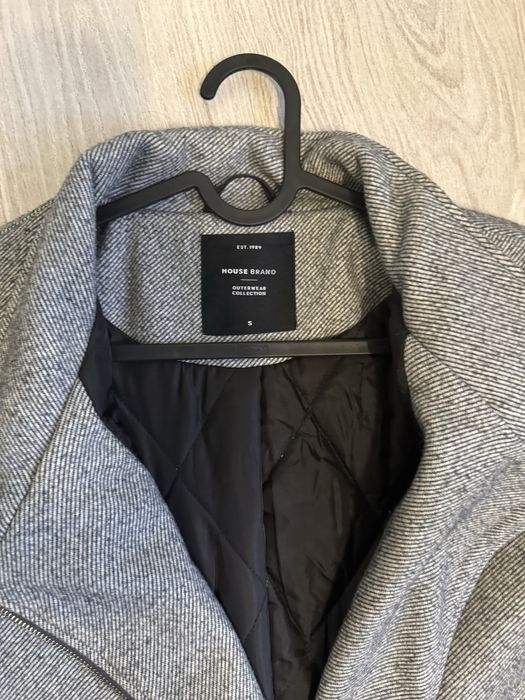 Plaszcz damski zimowy House r. S