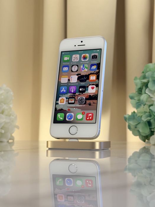 Стан Нового! iPhone SE-1 Silver Без ремонтів! (Магазин Гарантія)