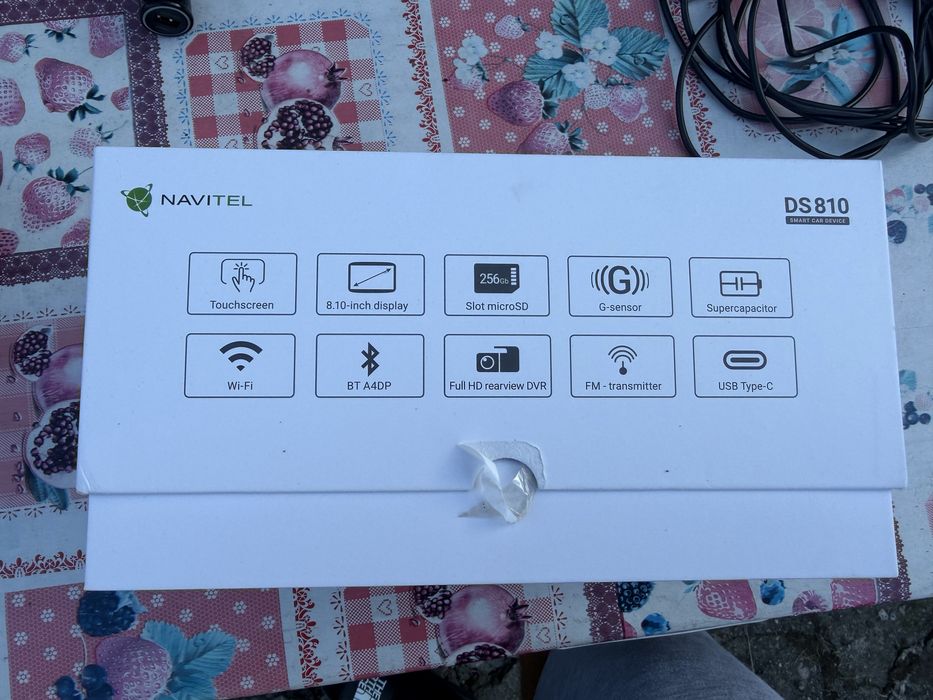 Radio Navitel DS810