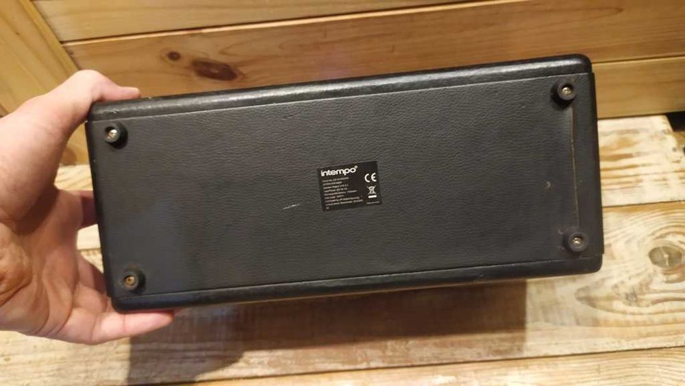 Беспроводная колонка Intempo Reverb Retro Classic Bluetooth