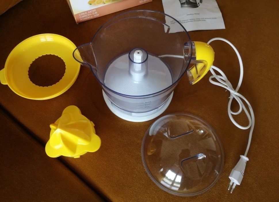 Sokownik elektryczny 0,8 l