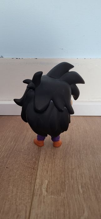 Gohan funko pop.