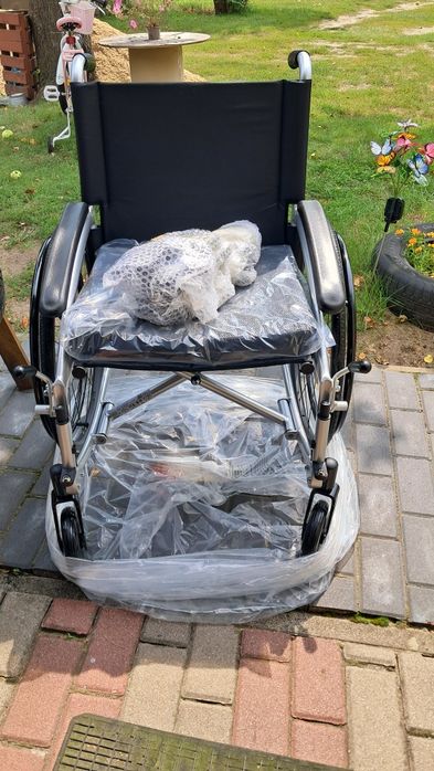 Wózek inwalidzki nowy
